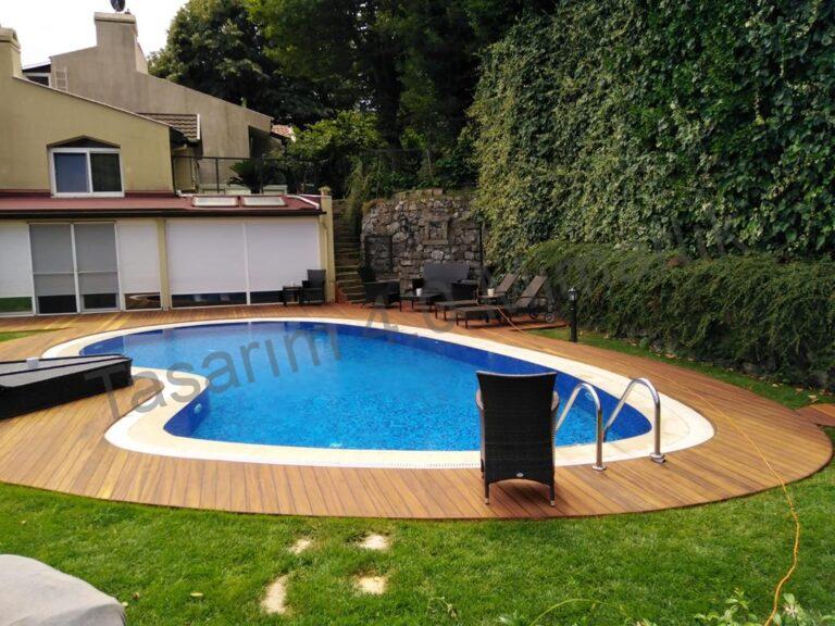 Havuz Kenarı Acarkent İroko